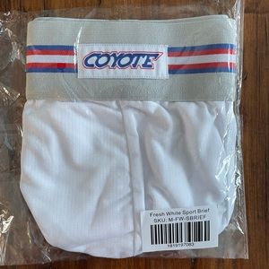 COYOTE JOCKS Men’s Fresh White Sport Brief Size M New in Package